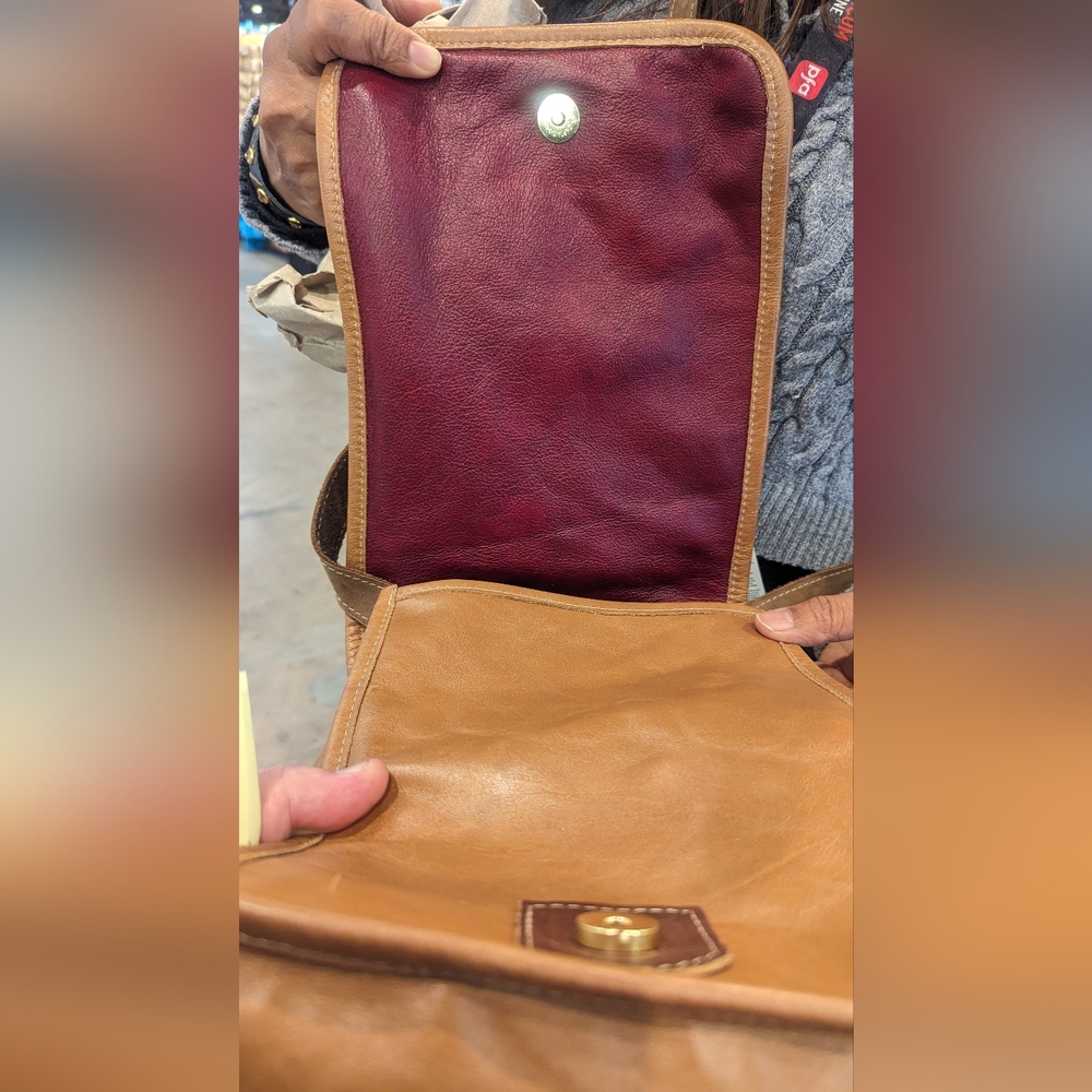 Luxury Italian Tooled Leather & Brazilian Cowhide Leather Crossbody Bag - Picture 6 of 10